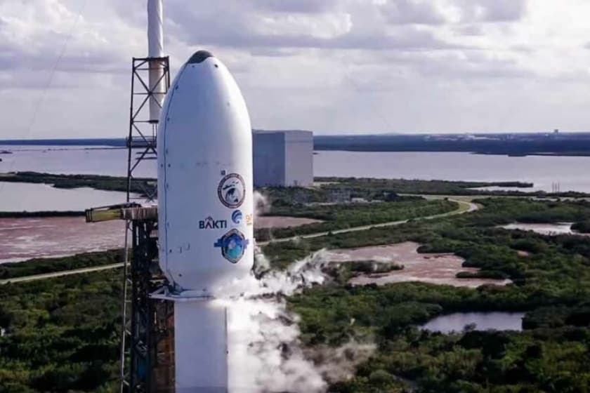 Satelit Satria 1 Diluncurkan
