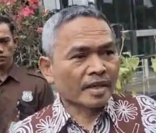 Satori Tak Banyak Bicara Usai Digarap KPK soal Korupsi CSR BI, Ada Apa
