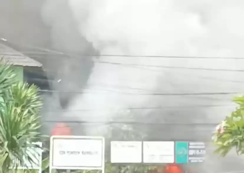 sd pondok bambu kebakaran