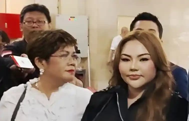 Selebgram Lisa Mariana