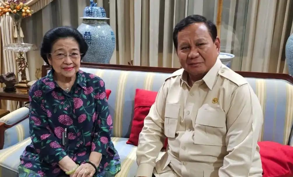 Senyum Sumringah Megawati dan Prabowo