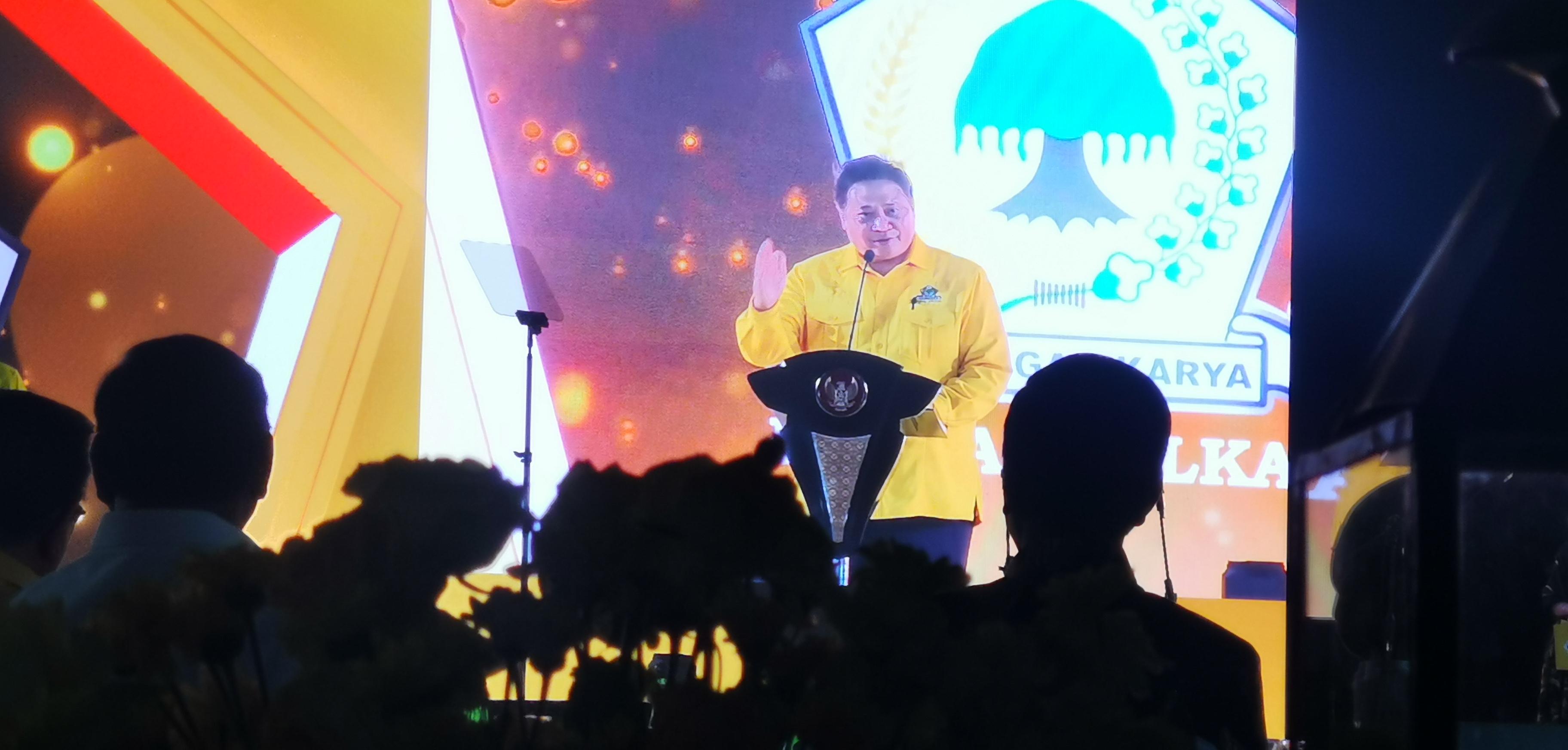 Gibran Tak Jadi Dikuningkan di HUT Golkar ke-59, Airlangga Minta Semuanya Sabar