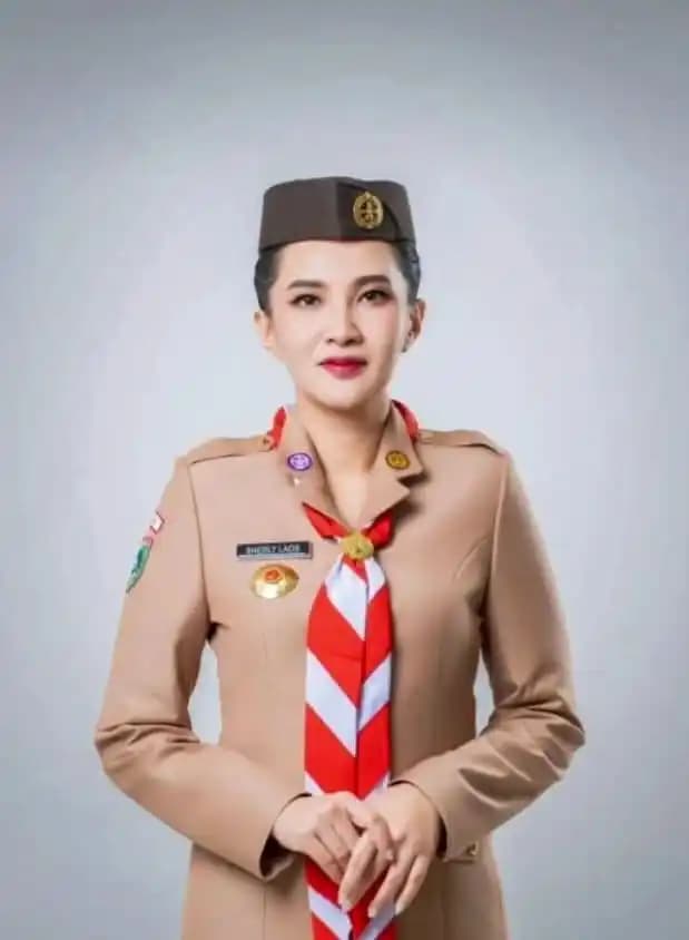 Sherly Tjoanda Hadir Seharian Dampingi Anak-anak Siaga di Halbar