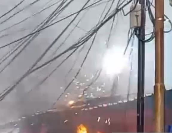 Rumah Percetakan di Tambora Hangus Terbakar