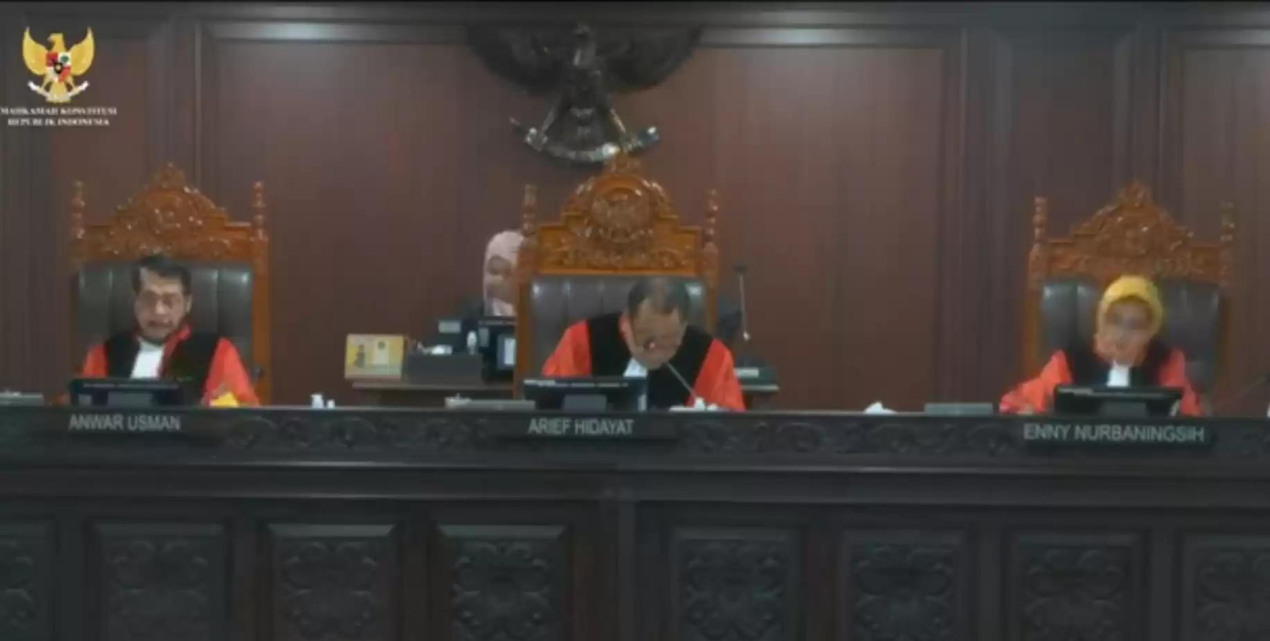 Sidang Panel 3 Perselisihan Hasil Pemilihan Umum (PHPU) Anggota Legislatif 2024 (Foto: Youtube MK)