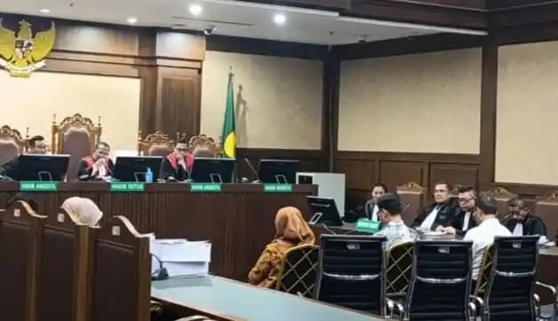 Sidang pembacaan tuntutan kasus dugaan korupsi pengadaan sistem proteksi TKI