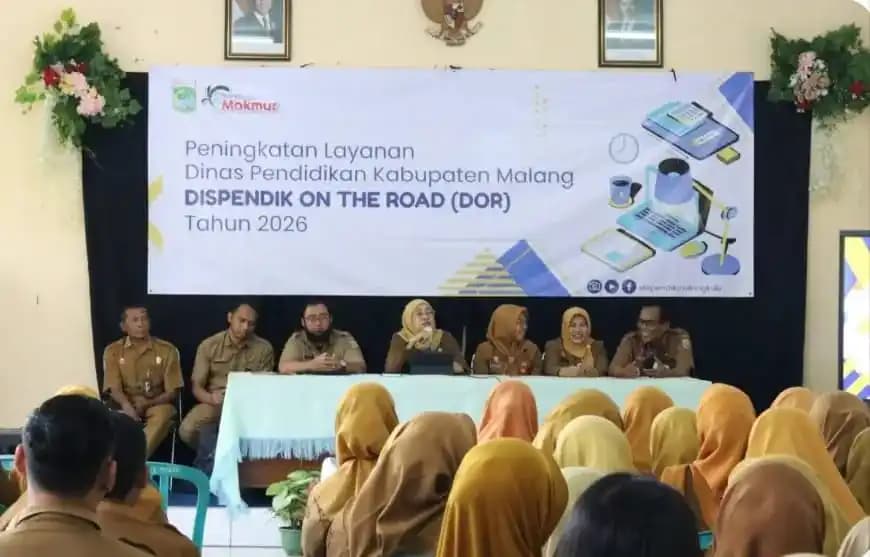 Situasi dioalog organisasi dan orientasi Dinas Pendidikan Kabupaten Malang