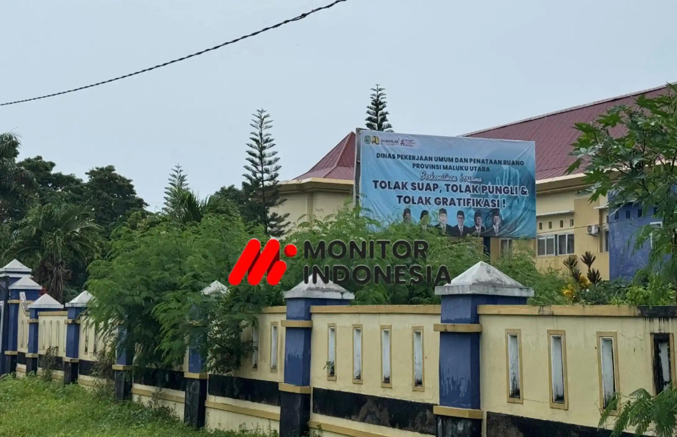 Spanduk Maluku Utara