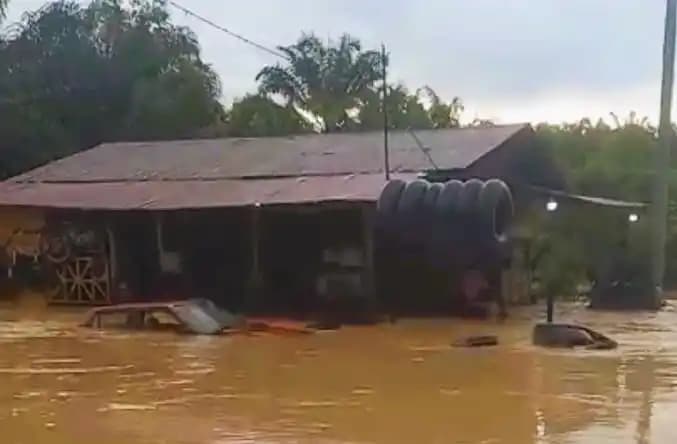 Suasana Banjir di Aceh