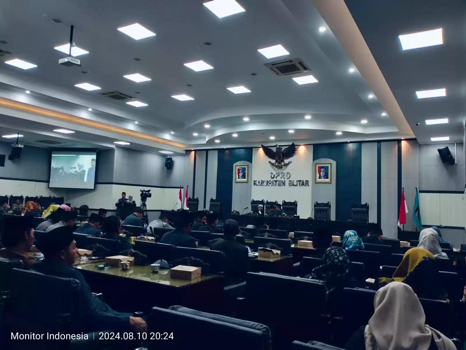 Suasana rapat paripurna DPRD Kabupaten Blitar