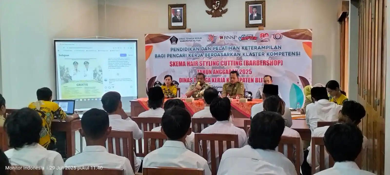 Suasana saat pembukaan pelatihan Sertifikasi Angkatan Kerja Kompeten