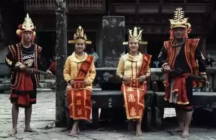 suku nias