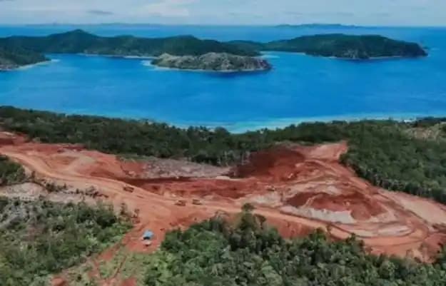 Tambang Nikel di Raja Ampat