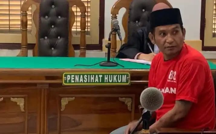 Terdakwa Ridwan Nasution alias Ridho