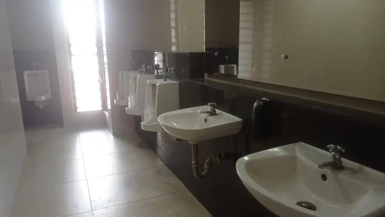 Terkait Proyek Pengadaan Cleaning Service, Kasubag Umum Disdik Jabar Diduga Enggan Ditemui Wartawan
