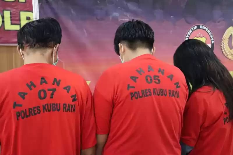 Tersangka kasus penyelundupan narkotika jenis sabu