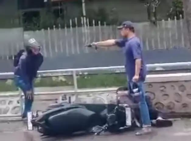 Tertangkap Basah, Maling Motor di Gending Probolinggo Dilumpuhkan Polisi