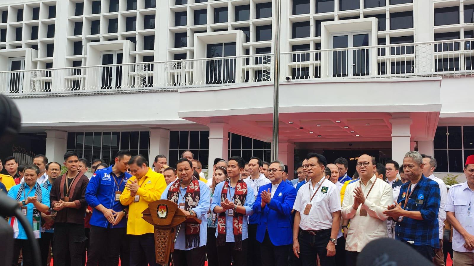 Usia Daftar Paslon ke KPU, Prabowo: Rakyat yang Memilih