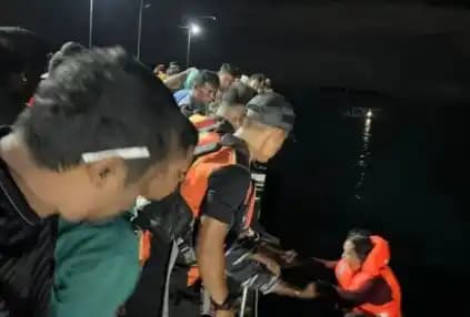 TIm SAR Gabungan Evakuasi Kapal Tenggelam