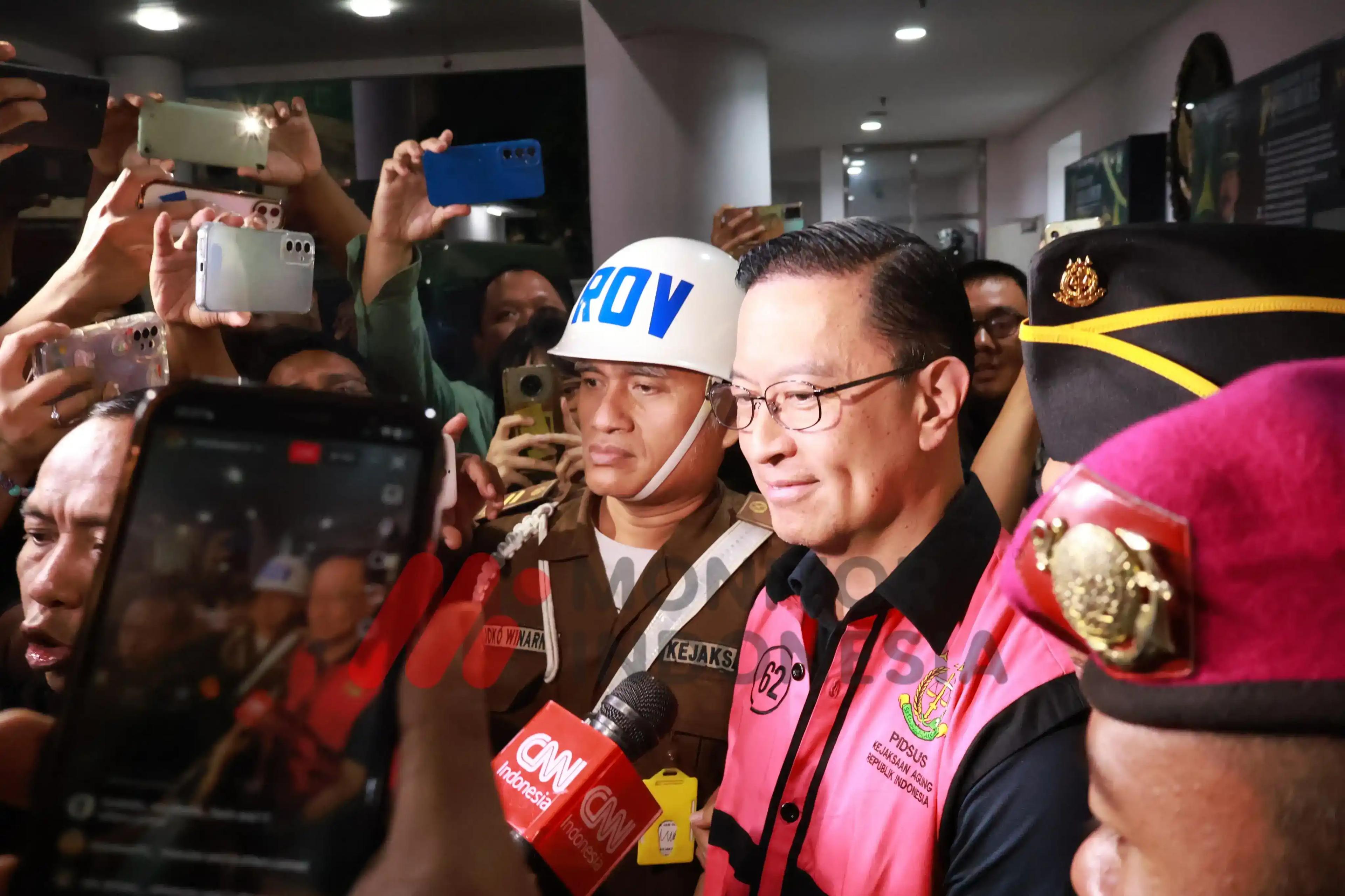 Tom Lembong Dijebloskan ke Tahanan, Anies Terkejut