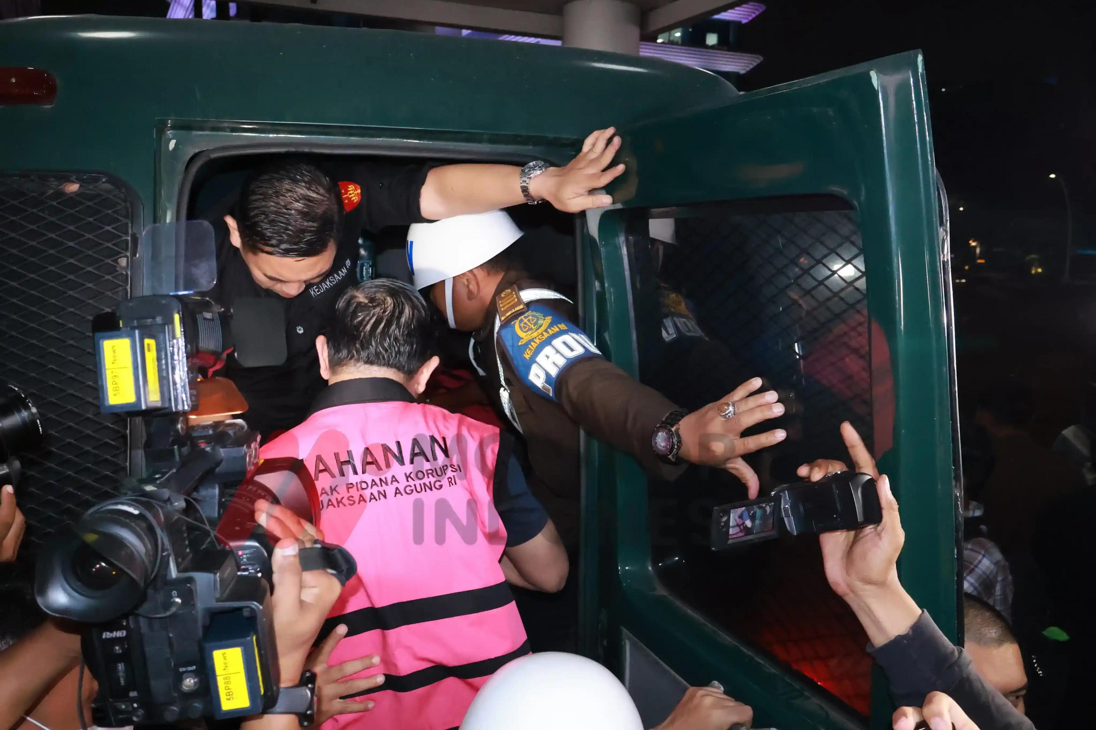 Tom Lembong Masuk Sel Tahanan, Anggota Komisi VI DPR Rieke Sebut Doa Orang yang Ditindas dan Para Petani Tebu Dikabulkan