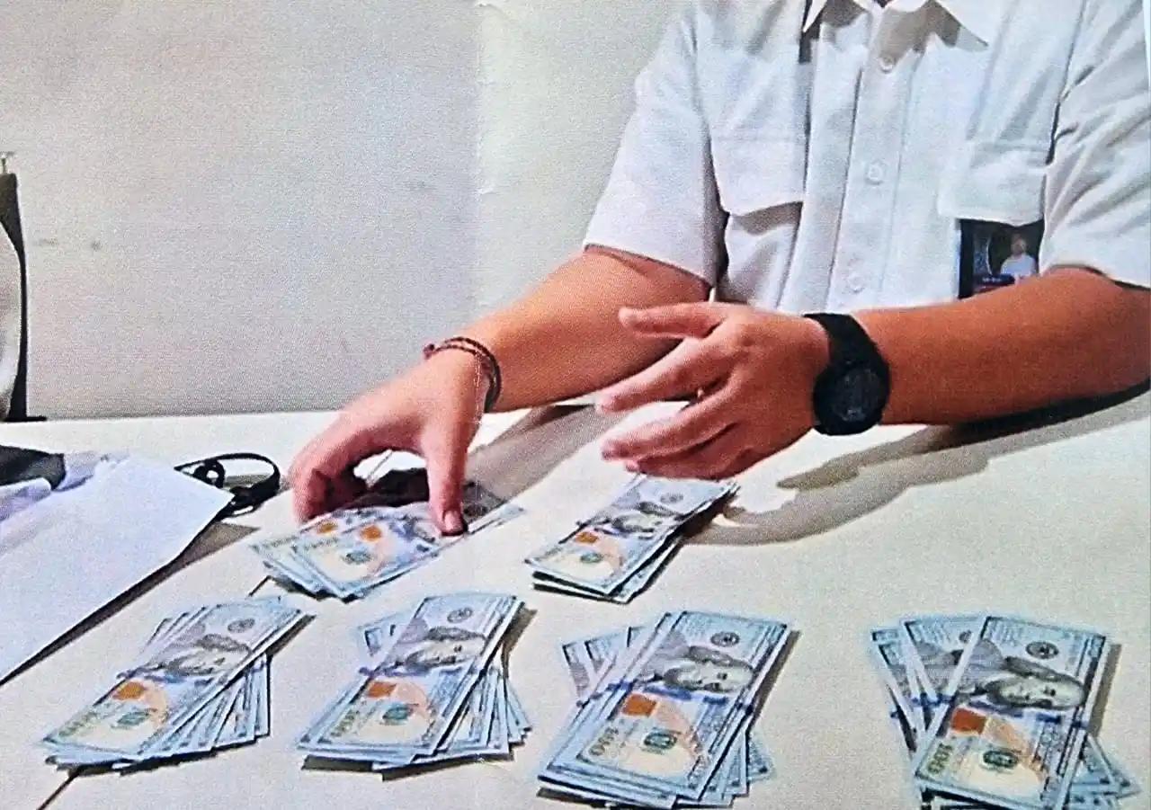 Uang Gratifikasi Di PU