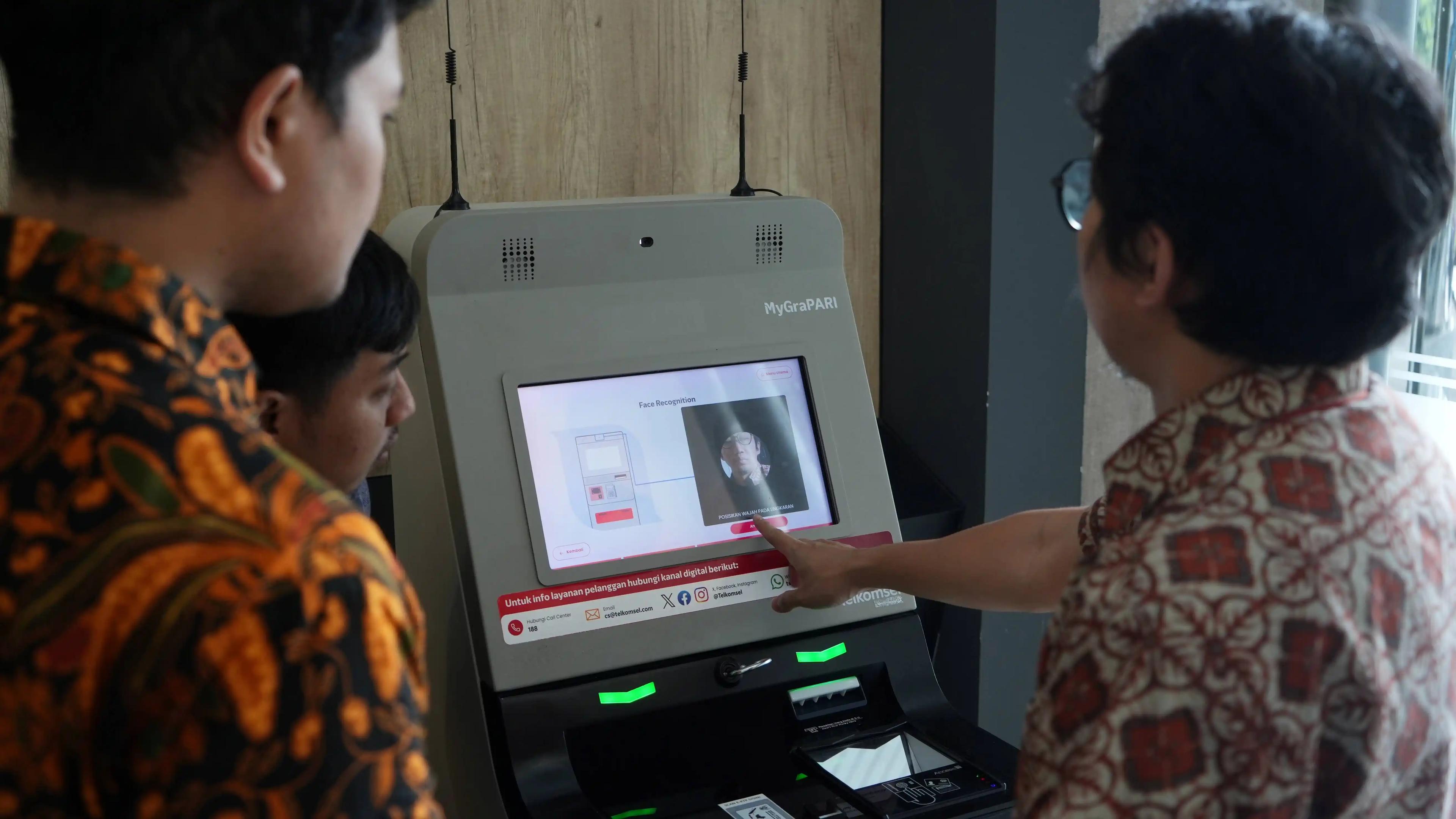 Uji Coba Biometric Telkomsel