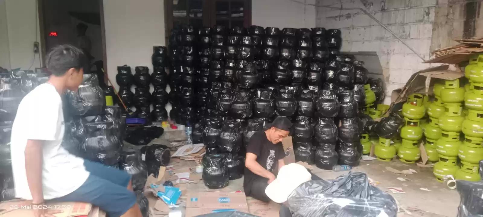 Usai Diberitakan, Gudang Supplier Tabung Gas Kosong di Duren Sawit Langsung Dikosongkan, Karyawan Kabur!