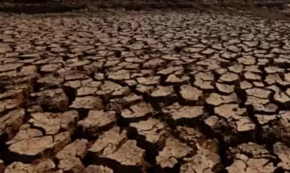 Waduk Jatigede mengering di Sumedang, Jawa Barat, 15 September 2018
