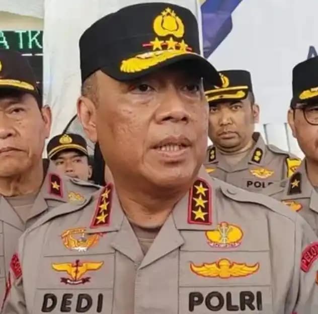 Wakil Kepala Kepolisian RI (Wakapolri) Komjen Dedi Prasetyo