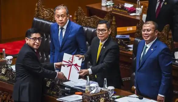 Wakil Ketua DPR Adies Kadir