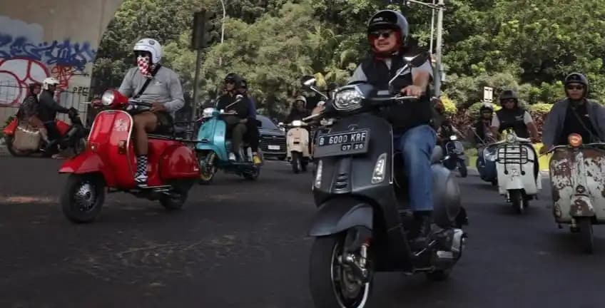 Wakil Wali Kota Bekasi Abdul Harris Bobihoe