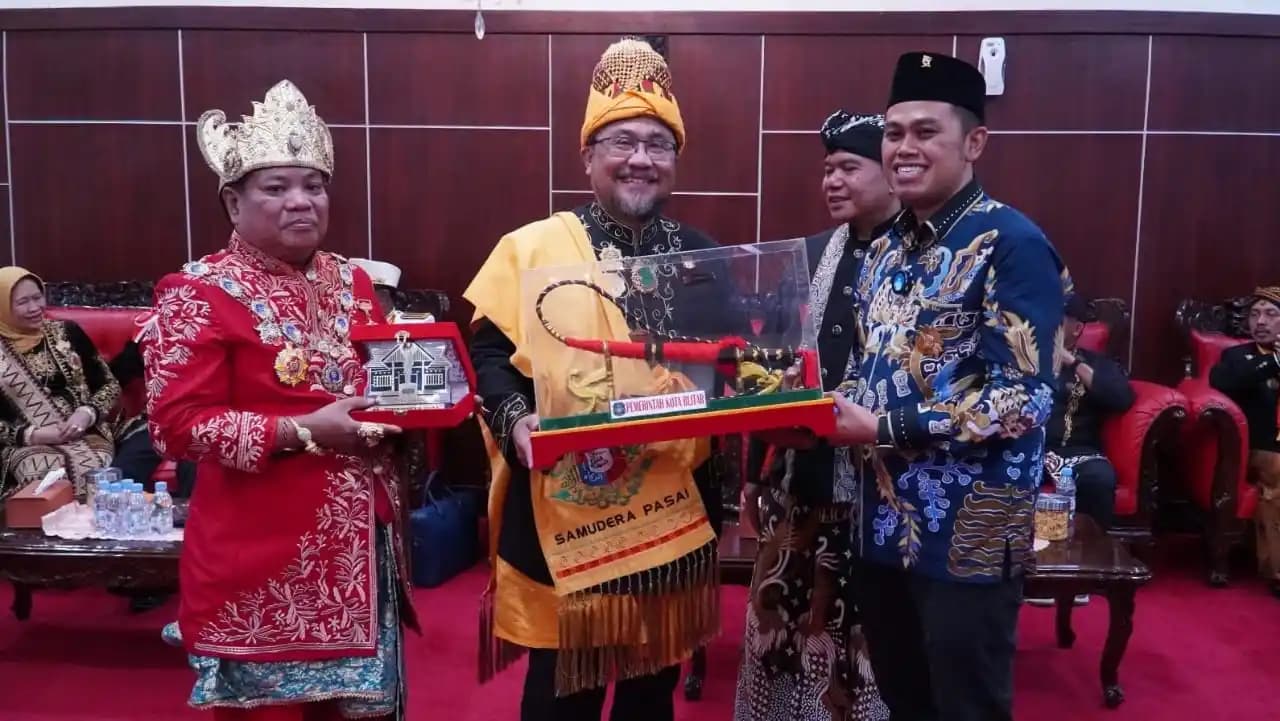 Wali Kota Blitar Mas Ibbin