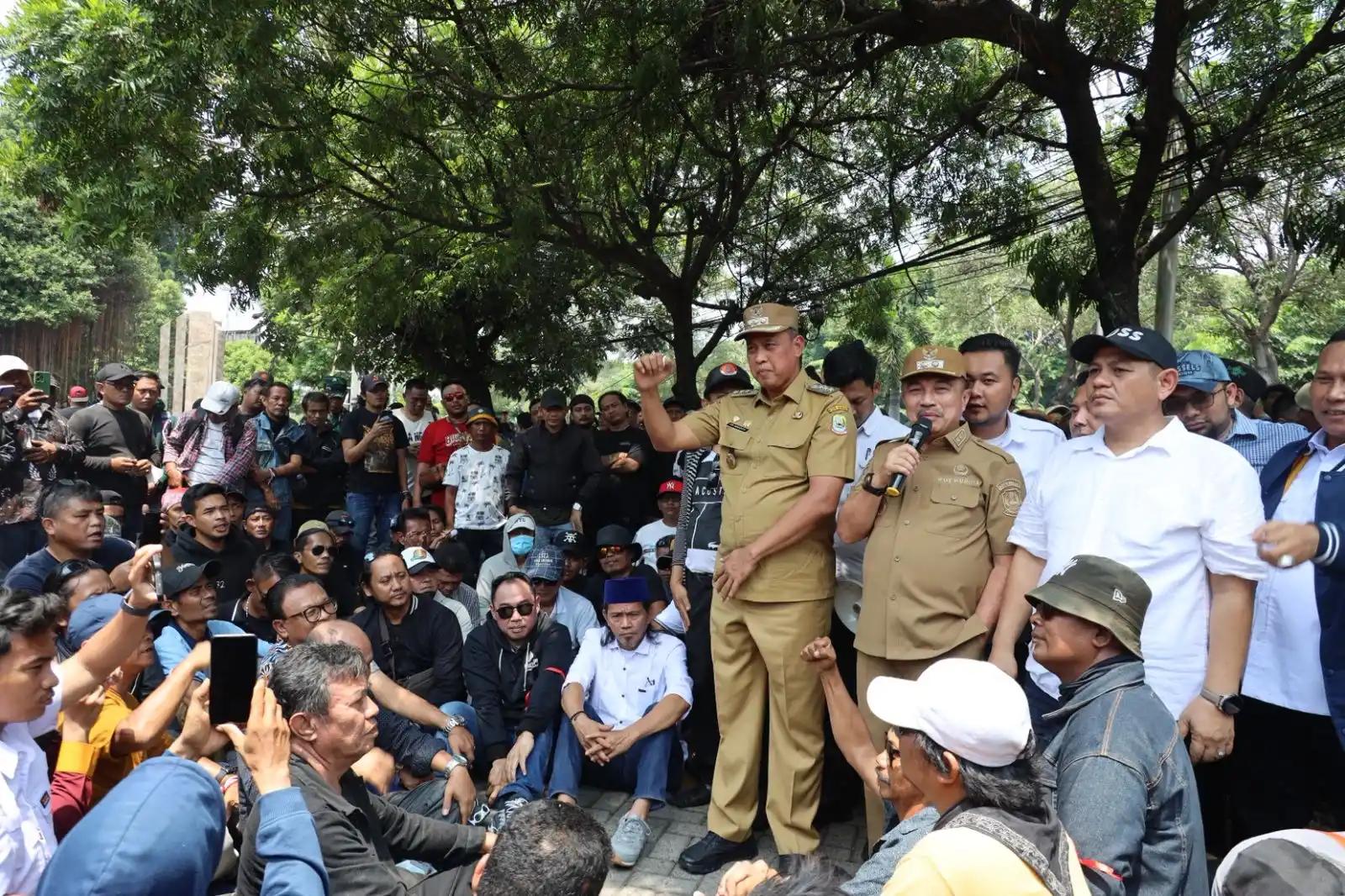 Wali Kota dan Wakil Wali Kota Bekasi Bersama Forkopinda