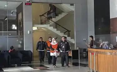 Walkot Semarang Mbak Ita dan Suaminya Dijebloskan ke Tahanan