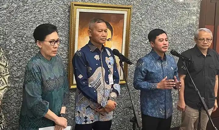Wamenkes Dante bersama KPK di acara sosialiasi korupsi alat kesehatan
