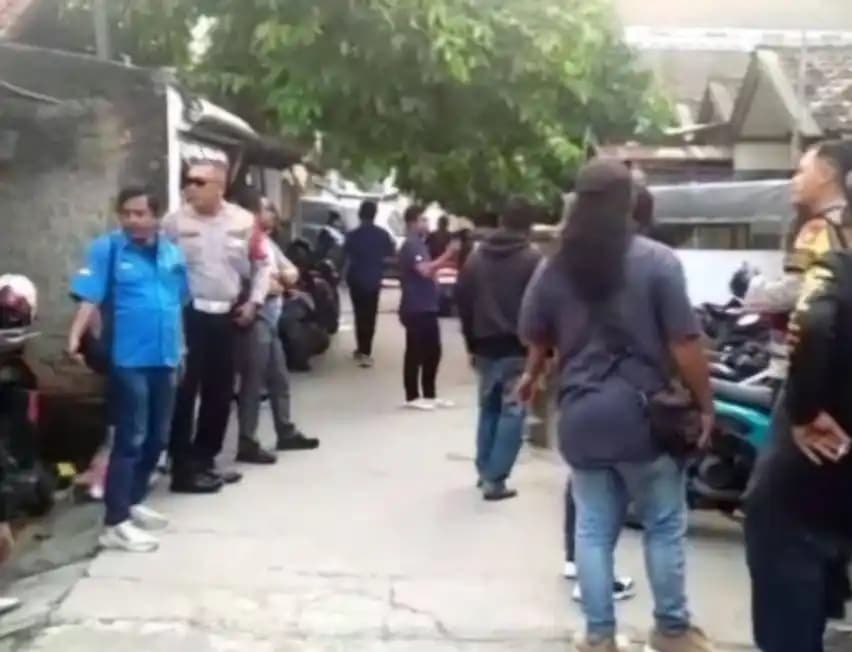 Warga Bekasi Tertipu Lembaga Penyalur Kerja