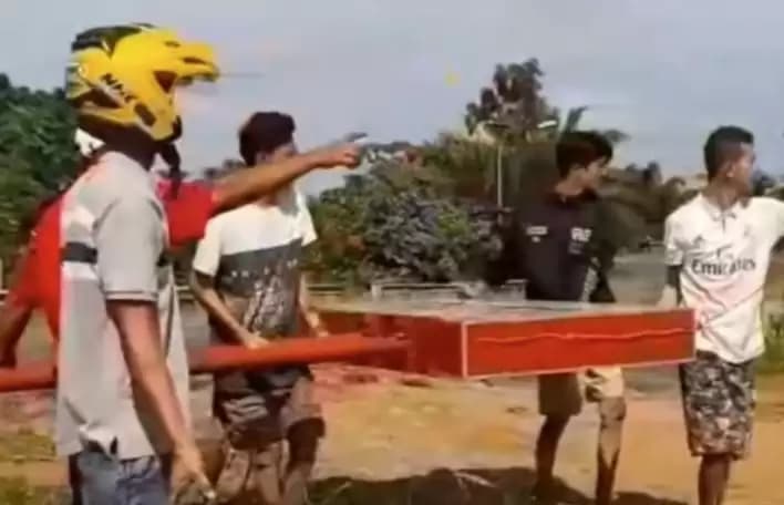 Warga Mukomuko