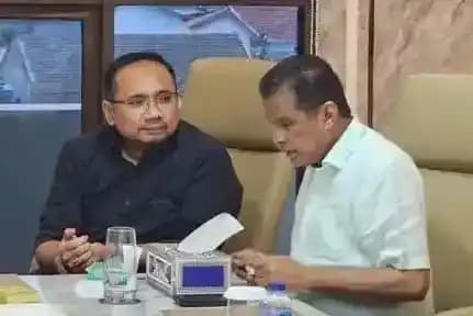 Yaqut dan Fuad Hasan