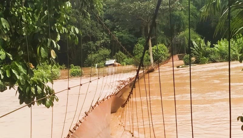 15 Orang Anak Hanyut Terbawa Arus Banjir di Desa Karang Agung